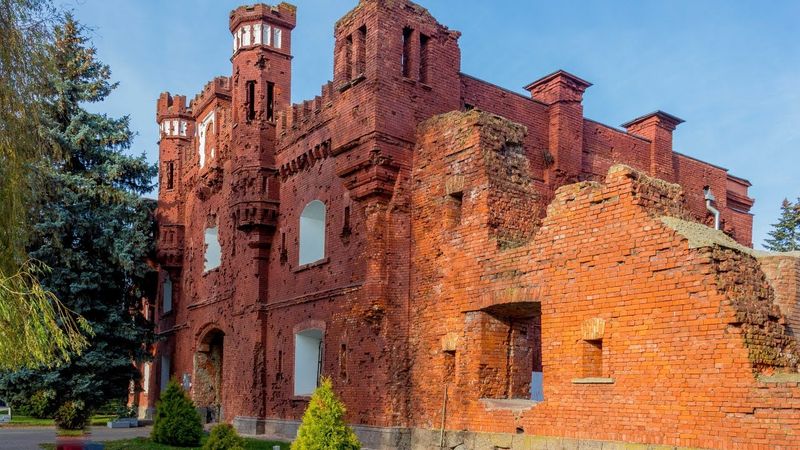 Такси из Минска в Брестскую крепость